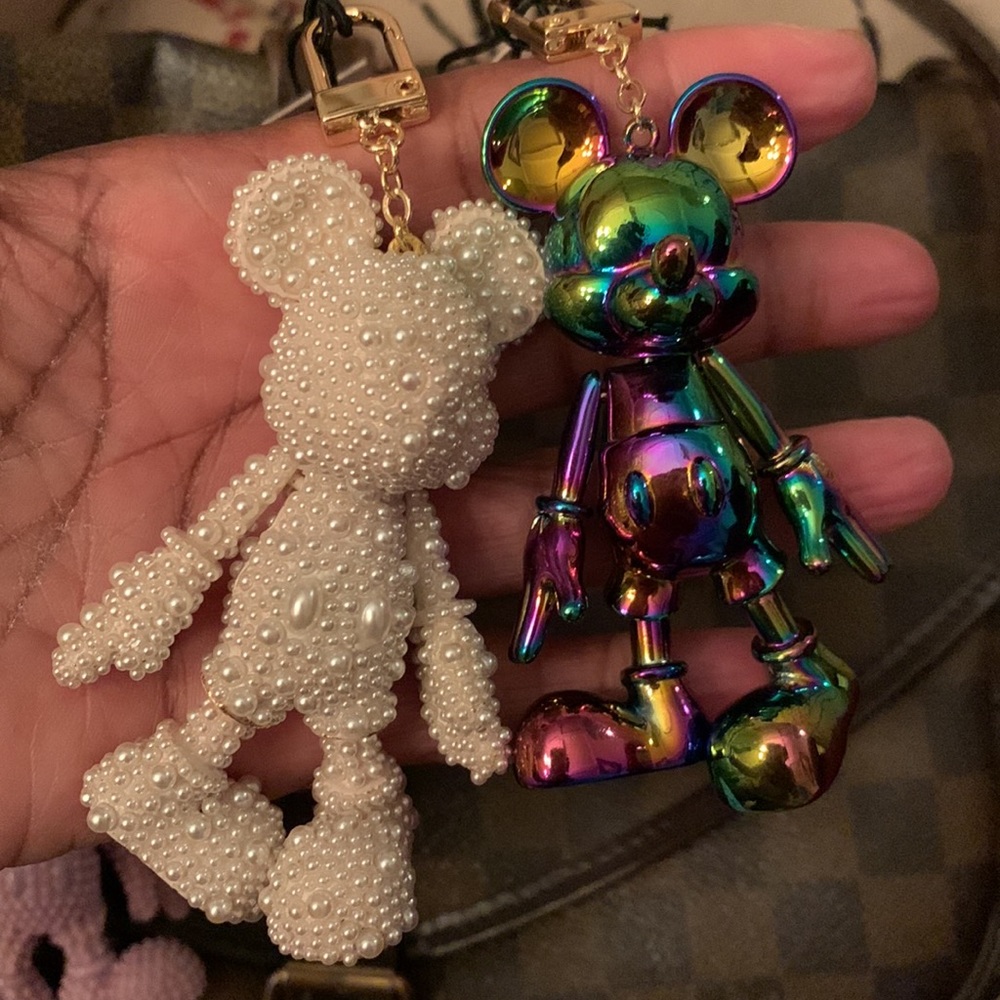 Gorgeous Disney X BaubleBar Bag Charms you choose one🥳🥳❌❌ - Picture 3 of 4